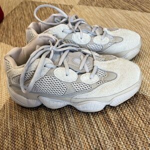 Women’s  Gray Sneakers